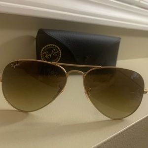 Ray-Bans Aviator Sunglasses